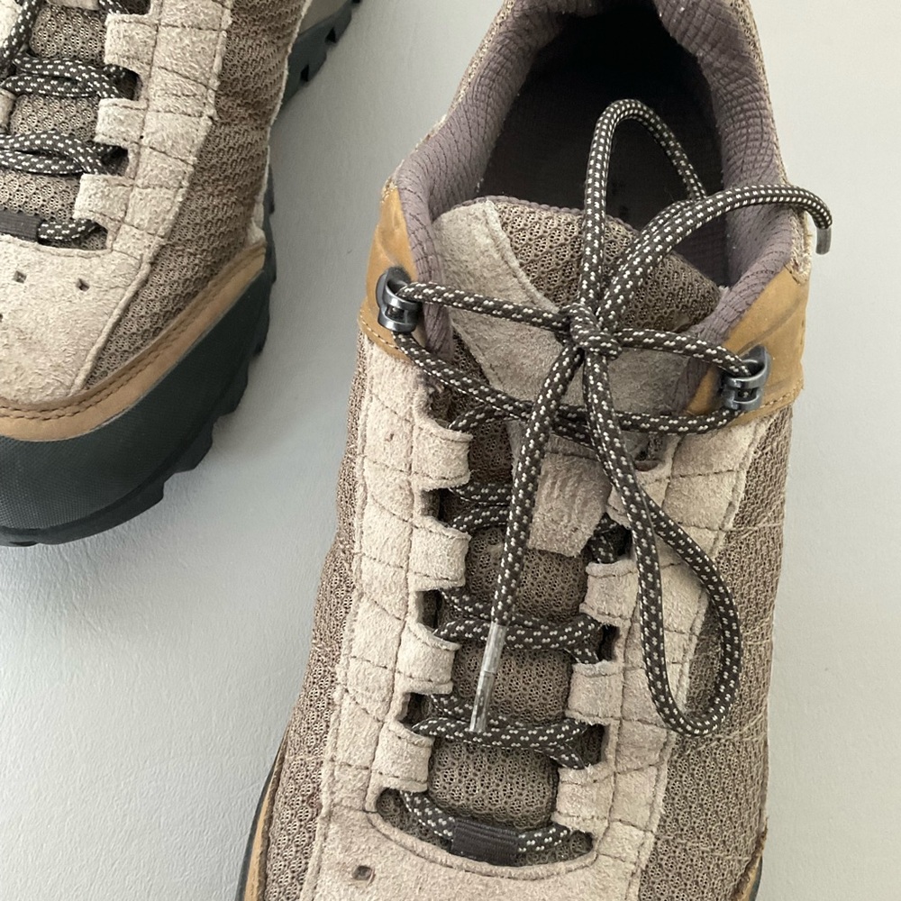 Teva Men’s Hiking Shoes - Picture 2 of 7